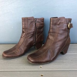Brown leather Clarks boots